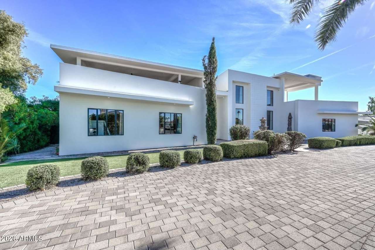 5001 N CHIQUITA Lane