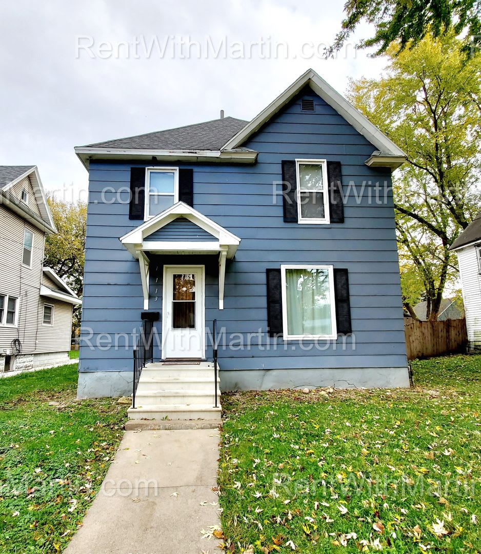 FOR RENT- Lovely 3 bedroom home on the West Side!