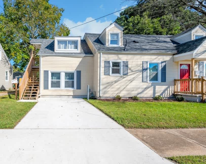 3820 Essex Circle Unit B - 1