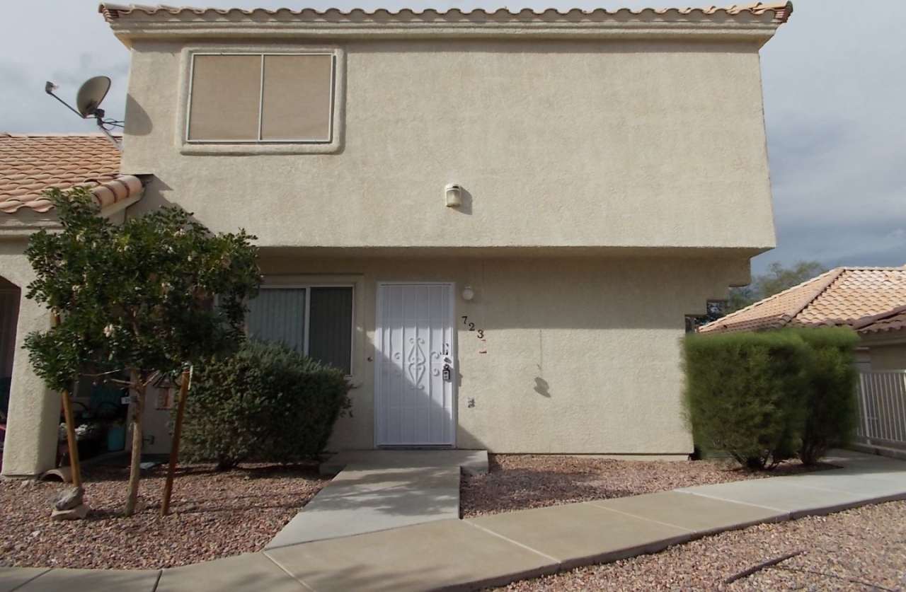 Charming 1 Bedroom, 1 Bath Home in a Well-Maintained HOA Community