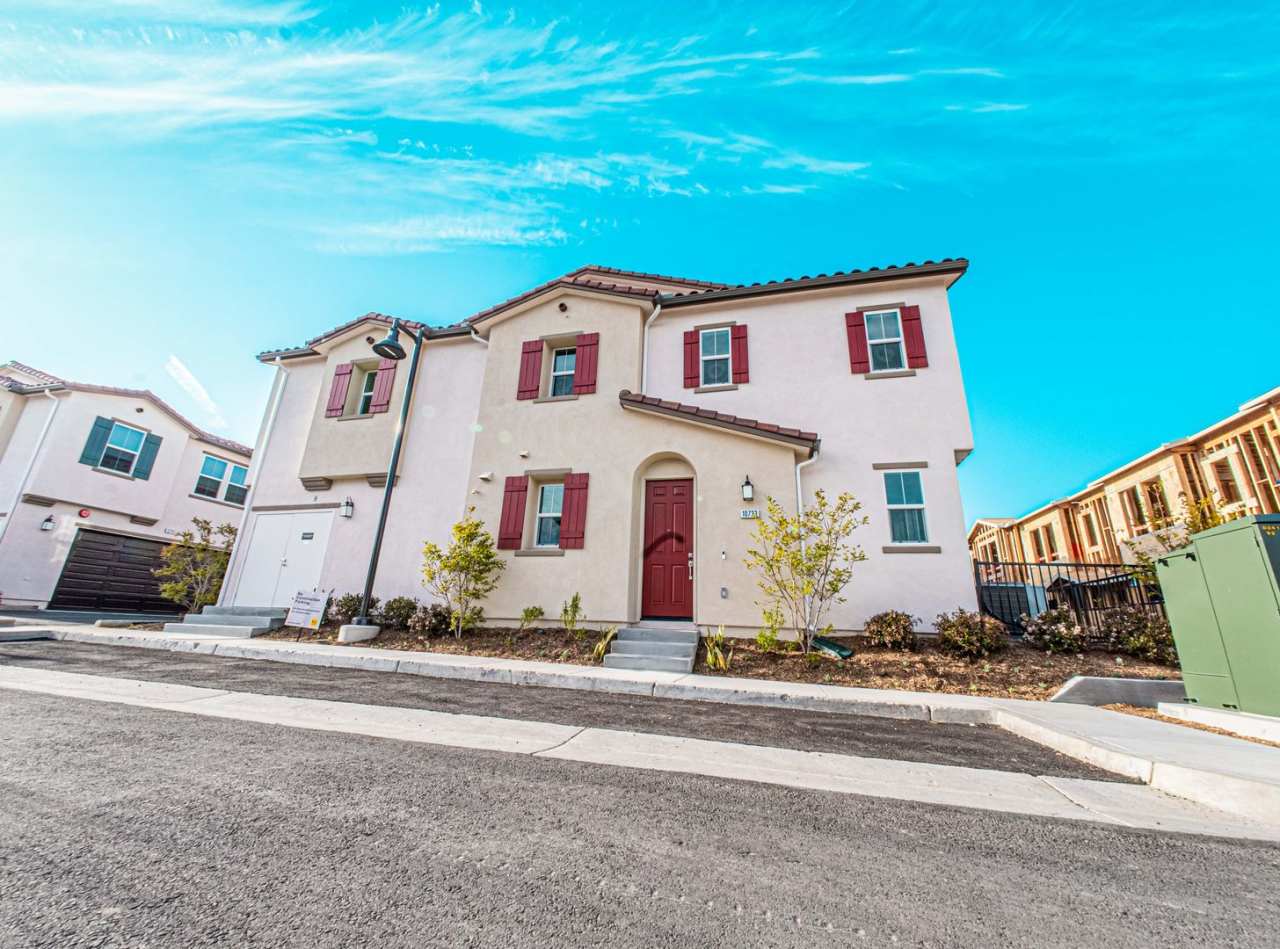 The Bluffs - 3 Bedroom 2 story