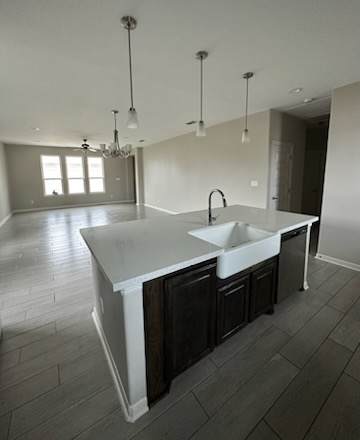 610 South Viento Dorado Street