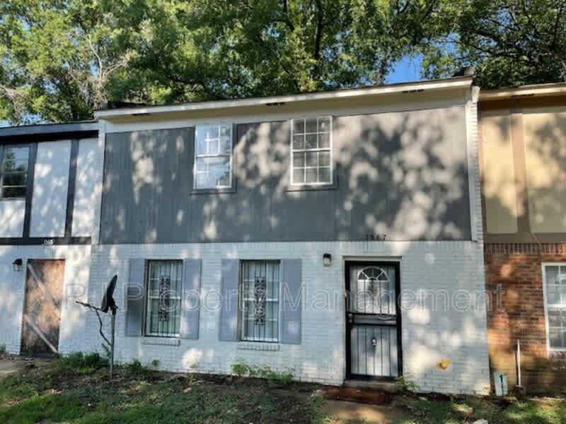 3067 Saint Croix Pl