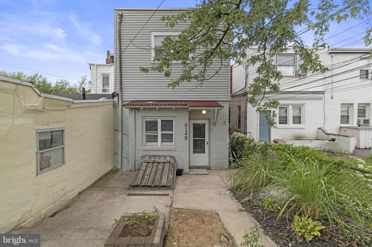 614 STATION Avenue unit: B