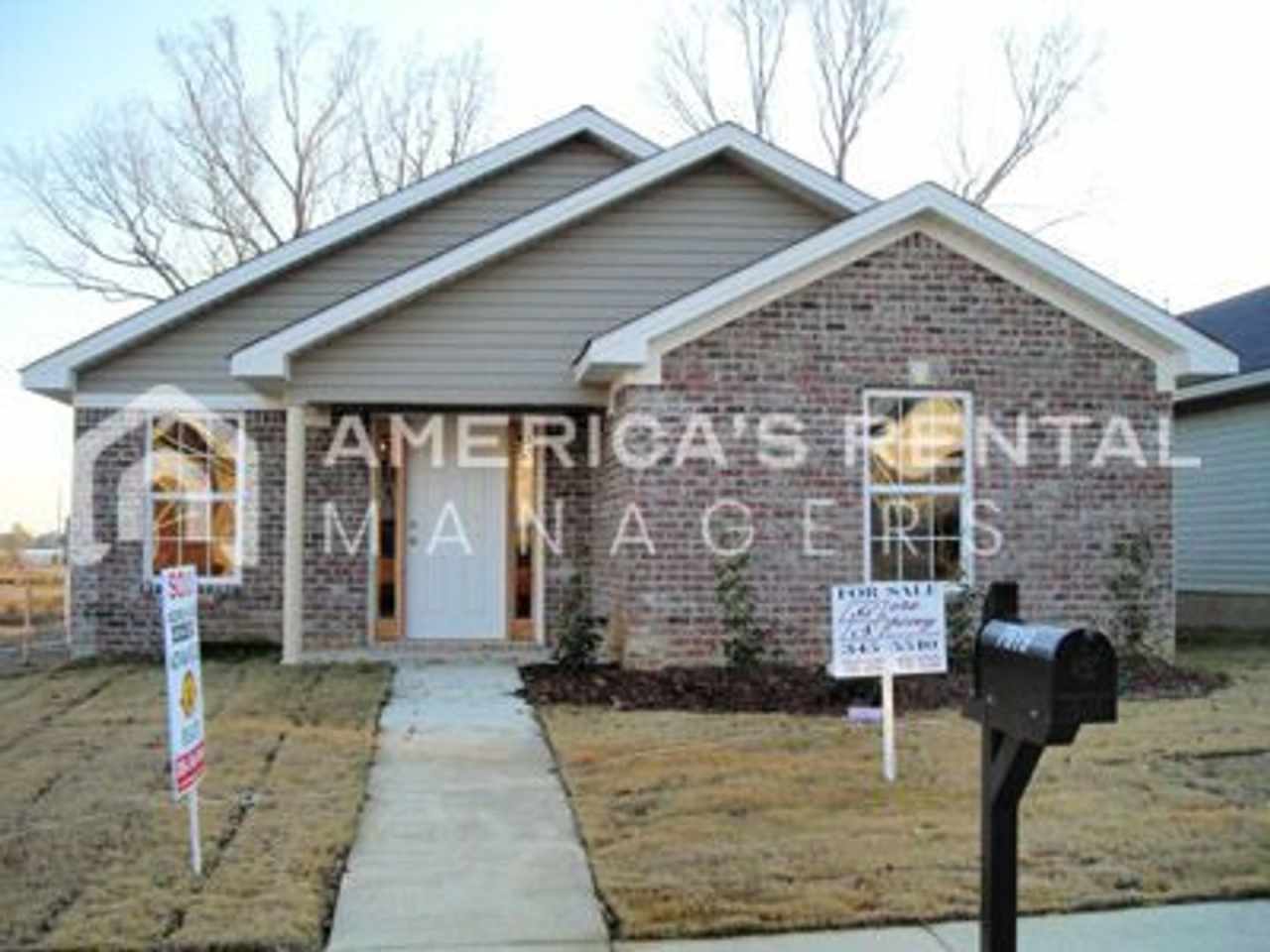 Home in Northport, AL...COMING SOON! Sign a lease by 12/15/25 to receive HALF off the deposit!!!