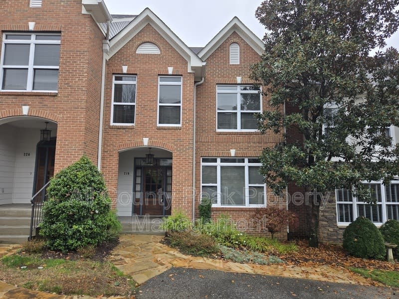 216 Shady Ridge Lane
