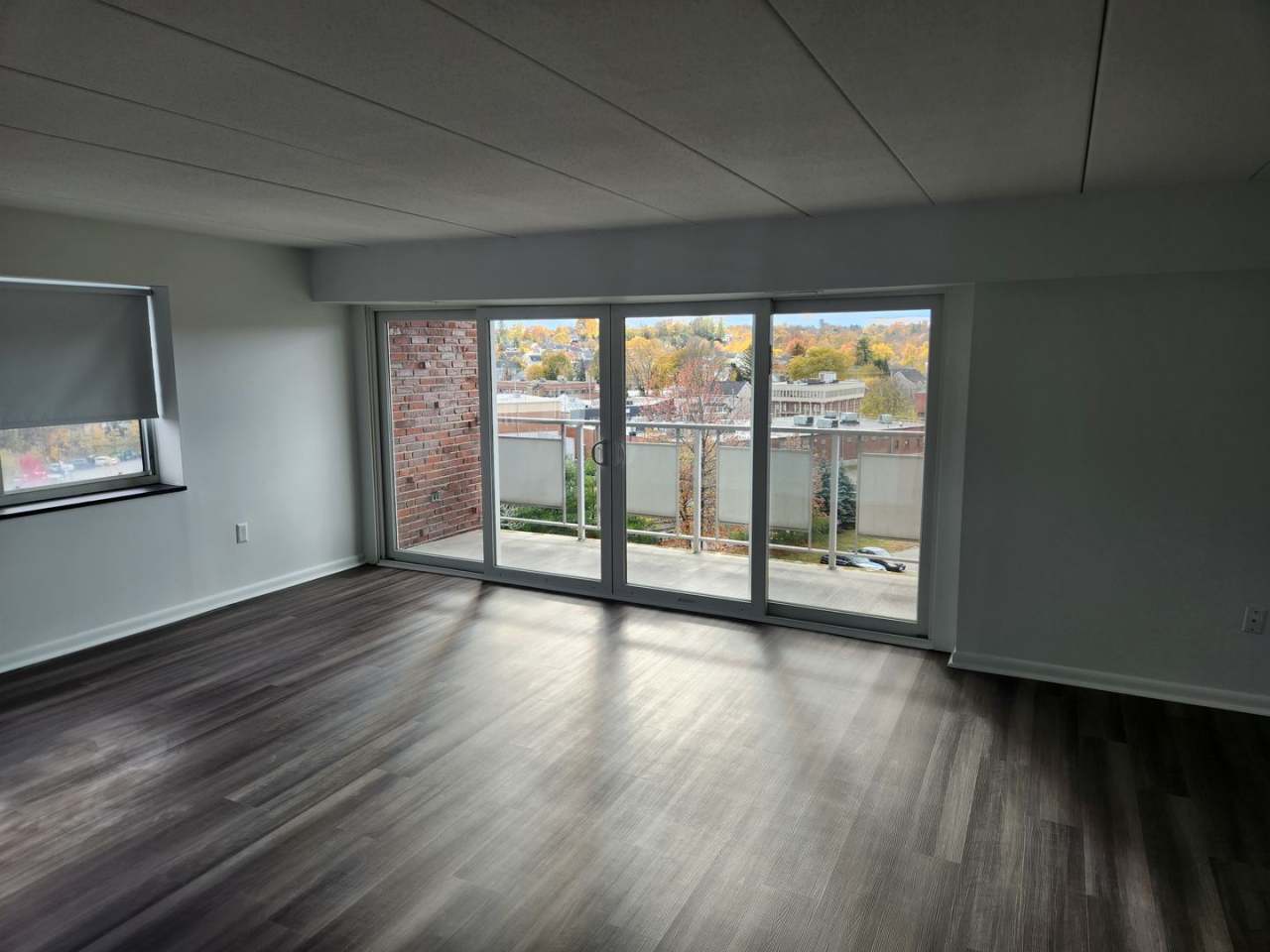 Hill Estates 2 bedroom 2 Bath in Belmont available NOW