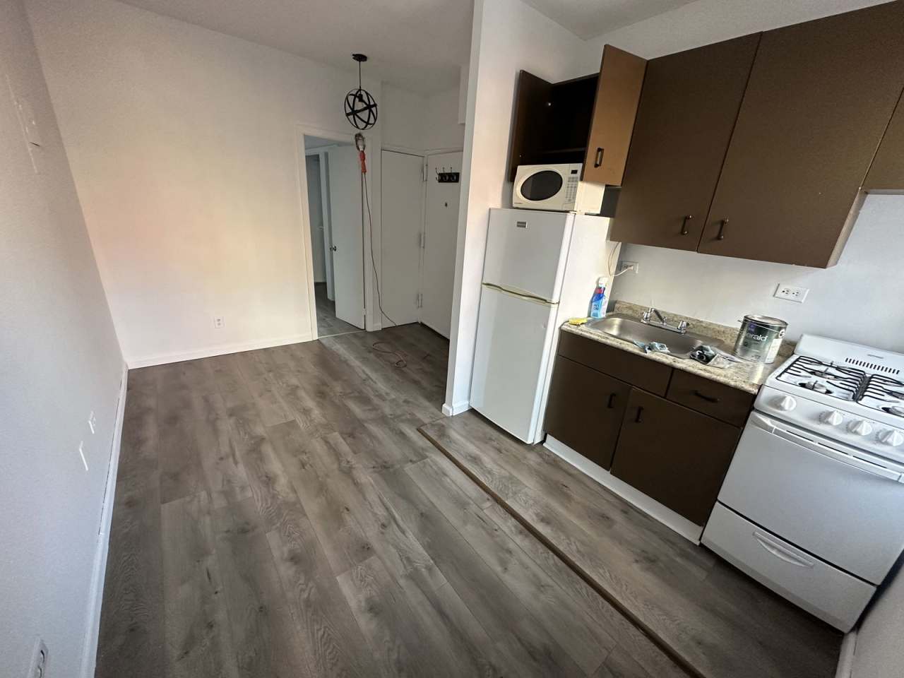 370 West 52nd Street