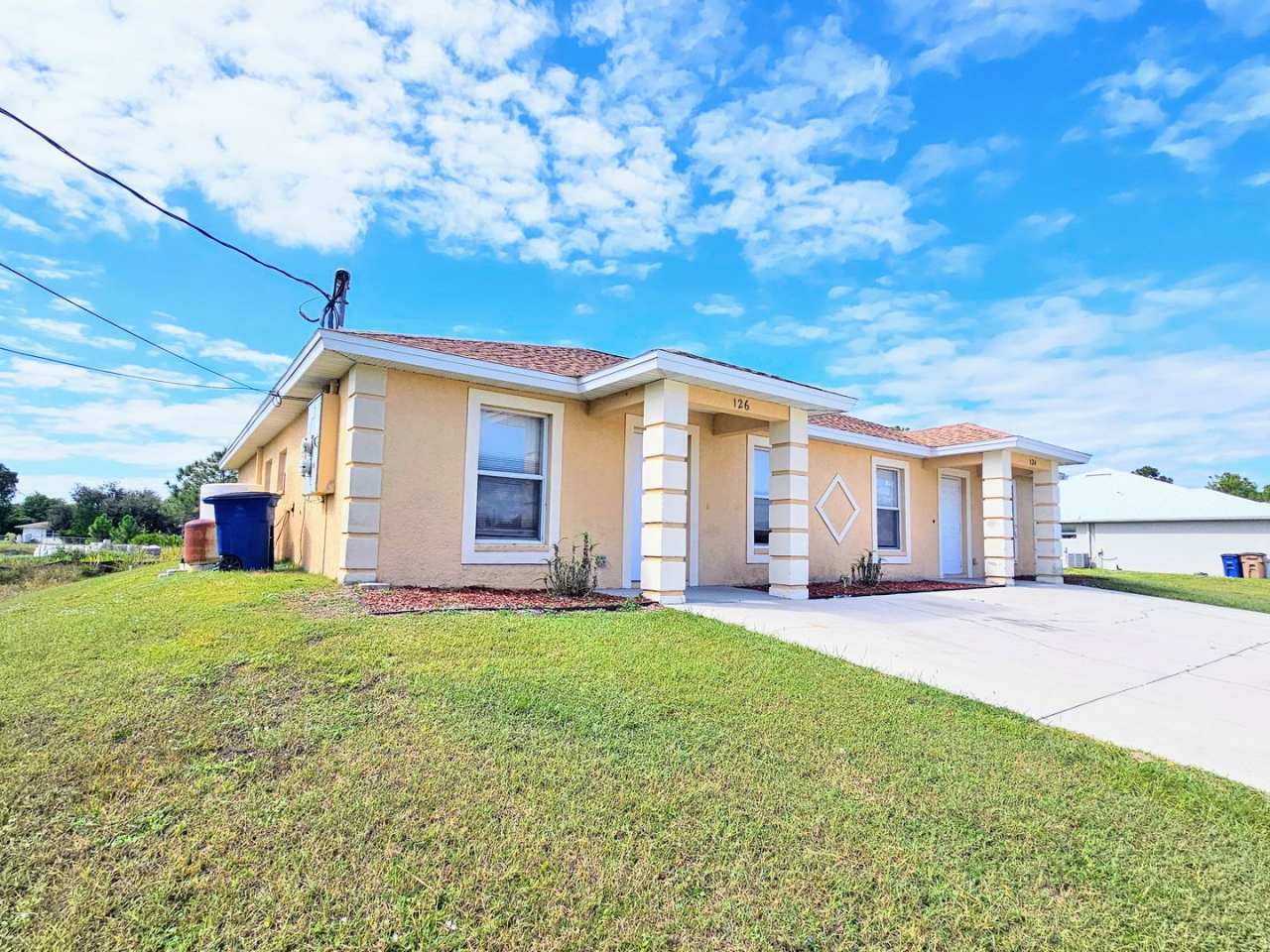 Nice 3 Bedroom Duplex in Lehigh Acres