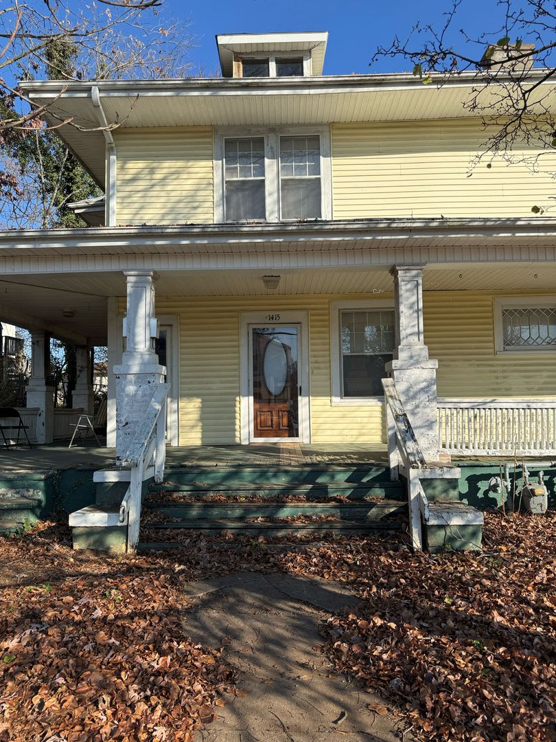 1413-1415-1417 W. Fourth St. - 3 Unit