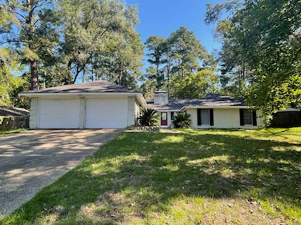 Beautiful 4 bedroom house!