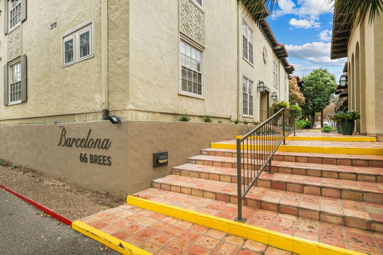 Alamo Heights Condo