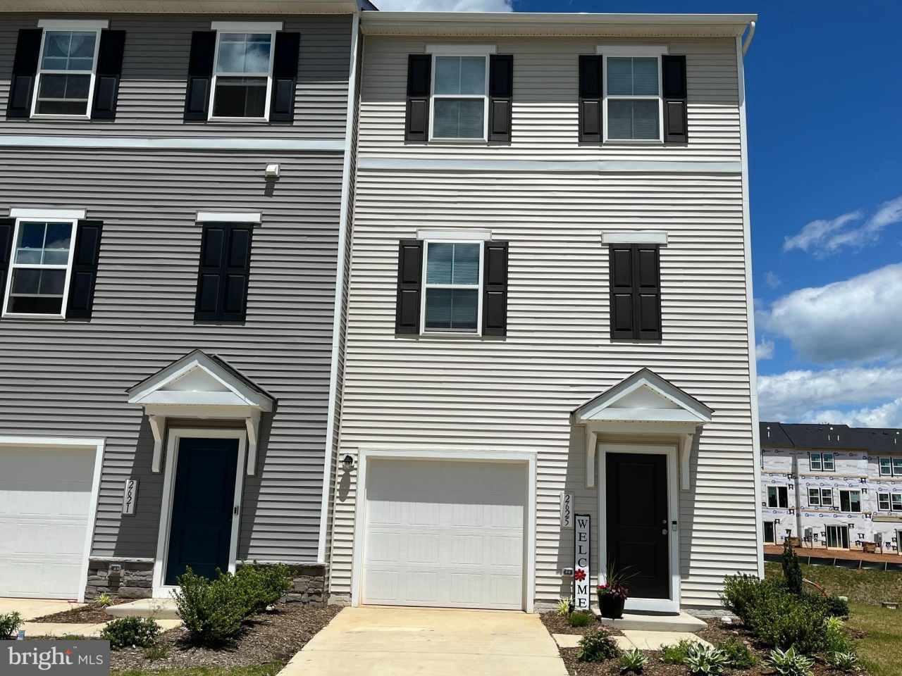 2625 GREY WOLF LANE