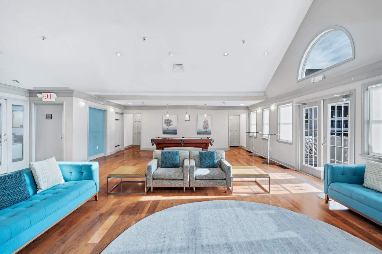 Columbia Crossing Apartments