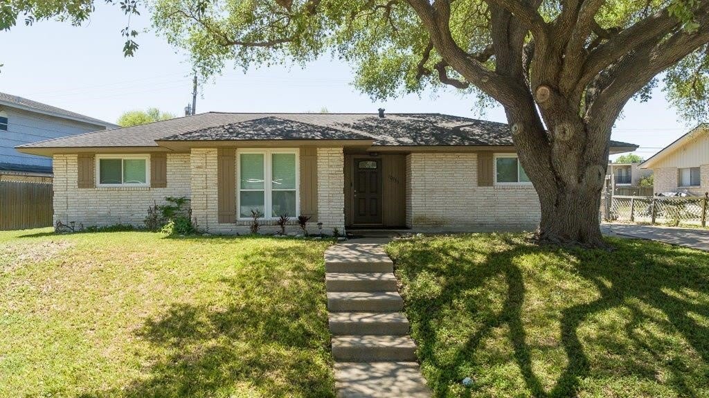 10733 Timbergrove