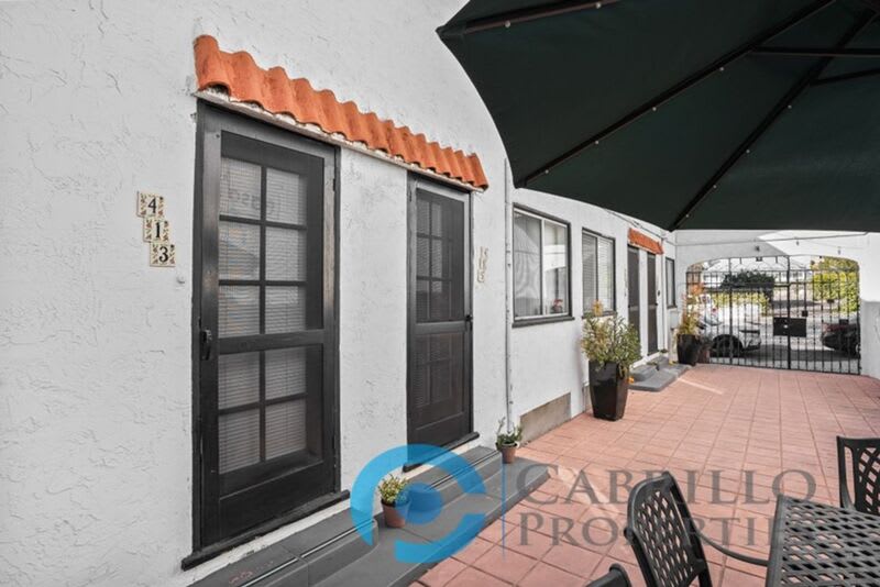 407 E Juniper Street