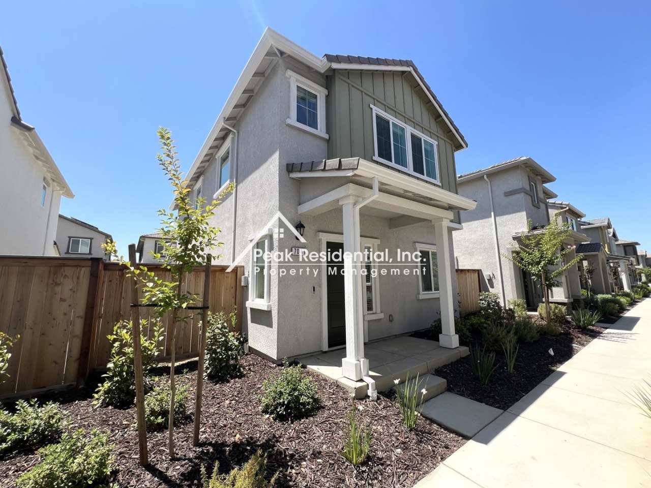 Updated 3bd/2ba Roseville Home!