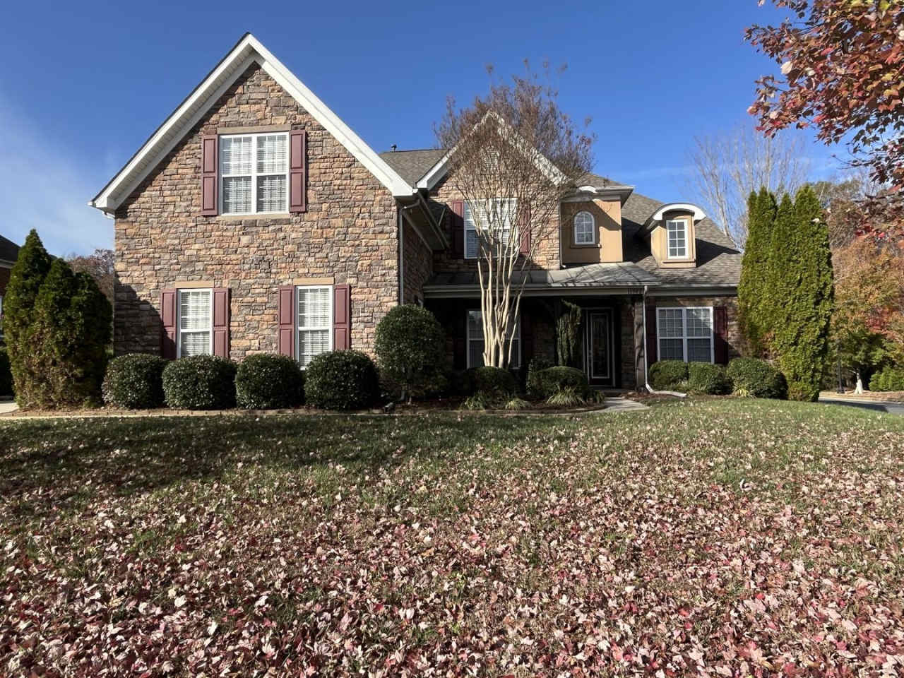 Stunning 6 Bedroom home in South Charlotte near Providence Rd.
