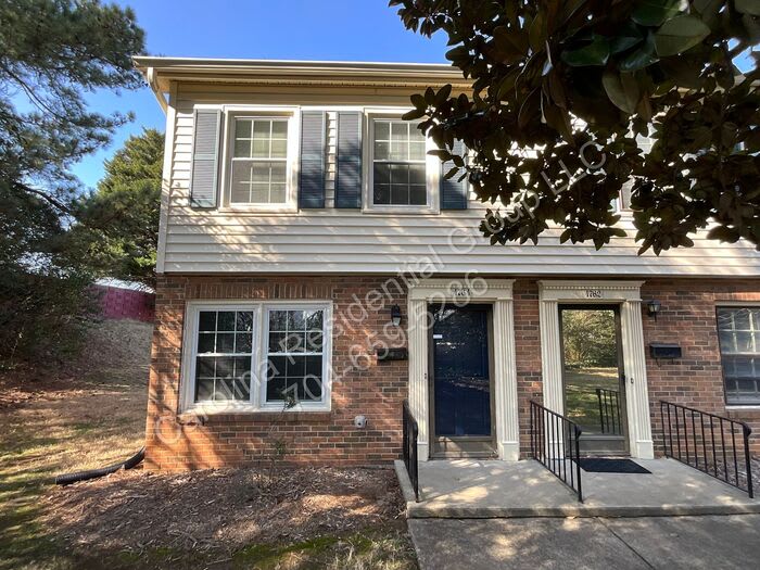 4764 Old Lantern Way