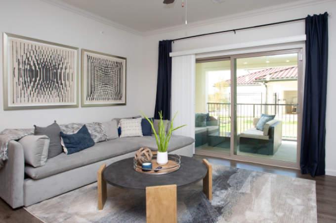 17900 Pfluger Farm Ln, #1190