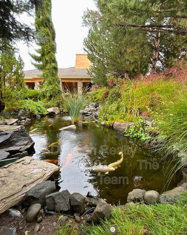 900 South Meadows Parkway