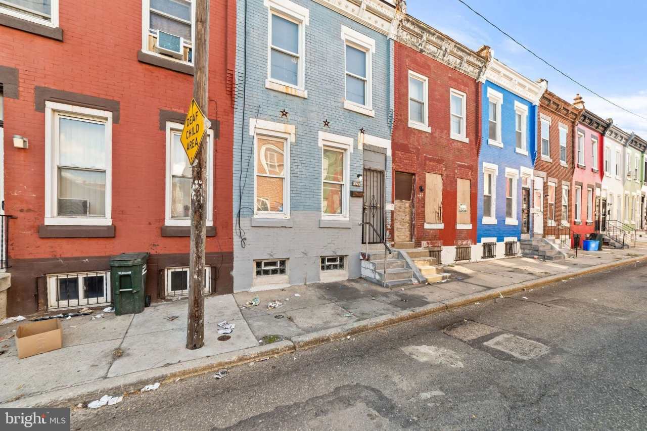 2322 N COLORADO STREET