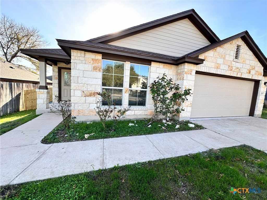 2017 Ridge View Drive