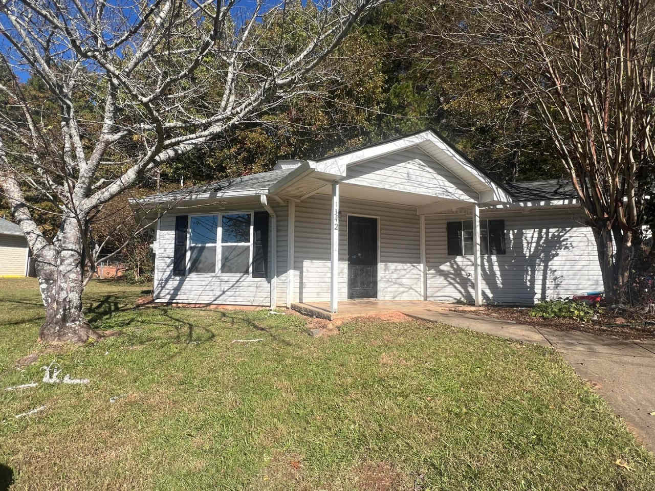 HALF OFF YOUR FIRST MONTH'S RENT!