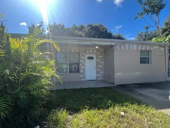 5902 SW 26 Terrace #B