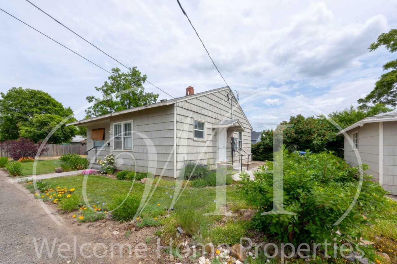Cozy Single-Family Home in East Walla Walla