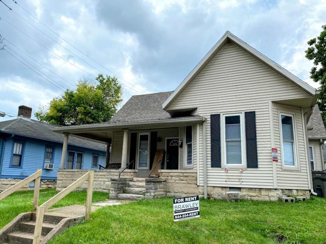 *August 2028* 5 Bedroom house 1 block off Kirkwood FULLY RENOVATED