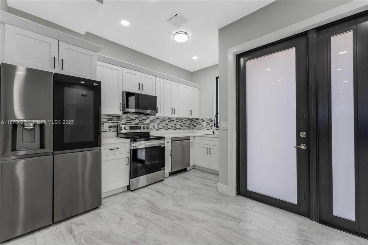 1962 NW 107th Street 1958, Miami, FL 33167