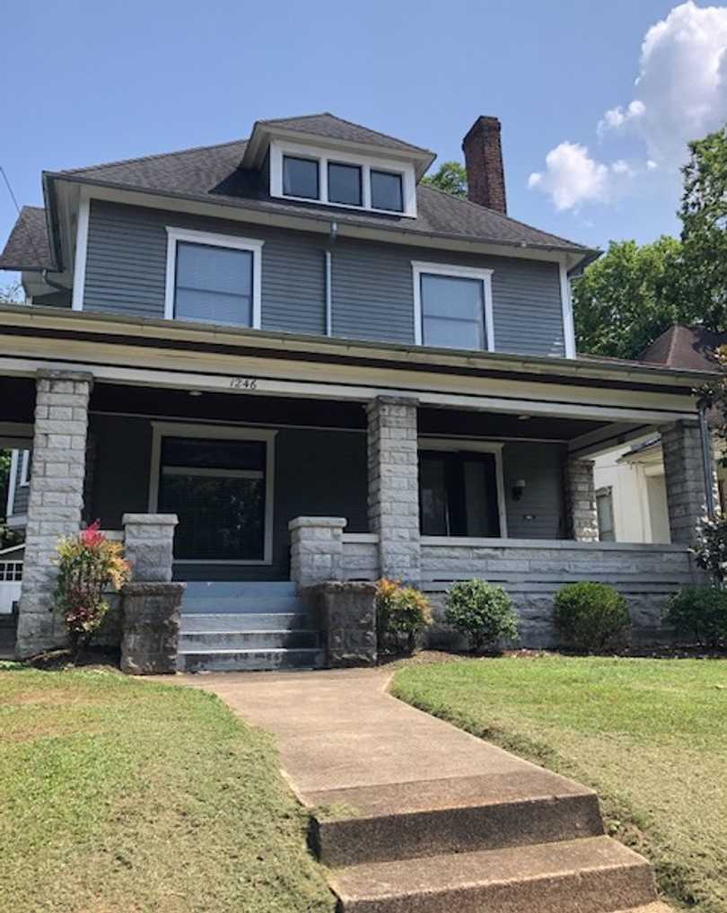 Great historical home! PRICE LOWERED to $2395- walking distance to downtown  WKU