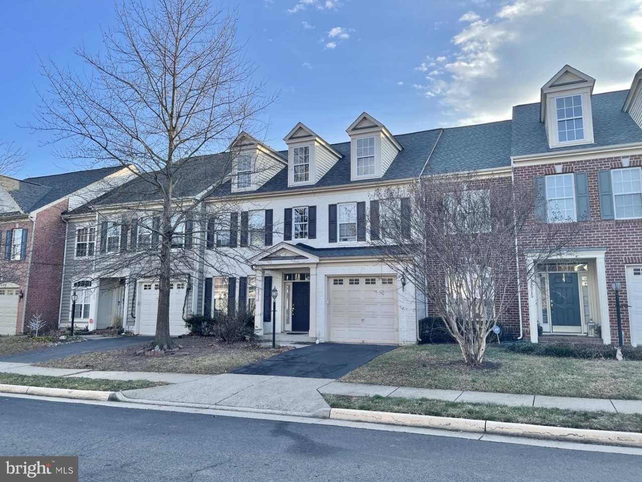 12313 TANALIAN FALLS LN