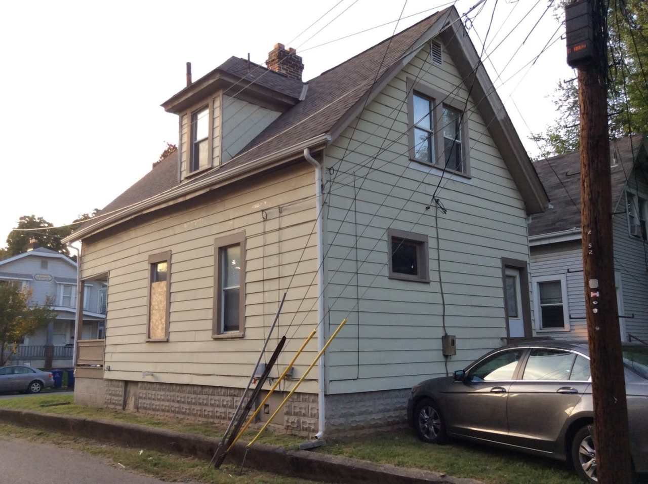 3 bedroom 1 bath single family home with yard.