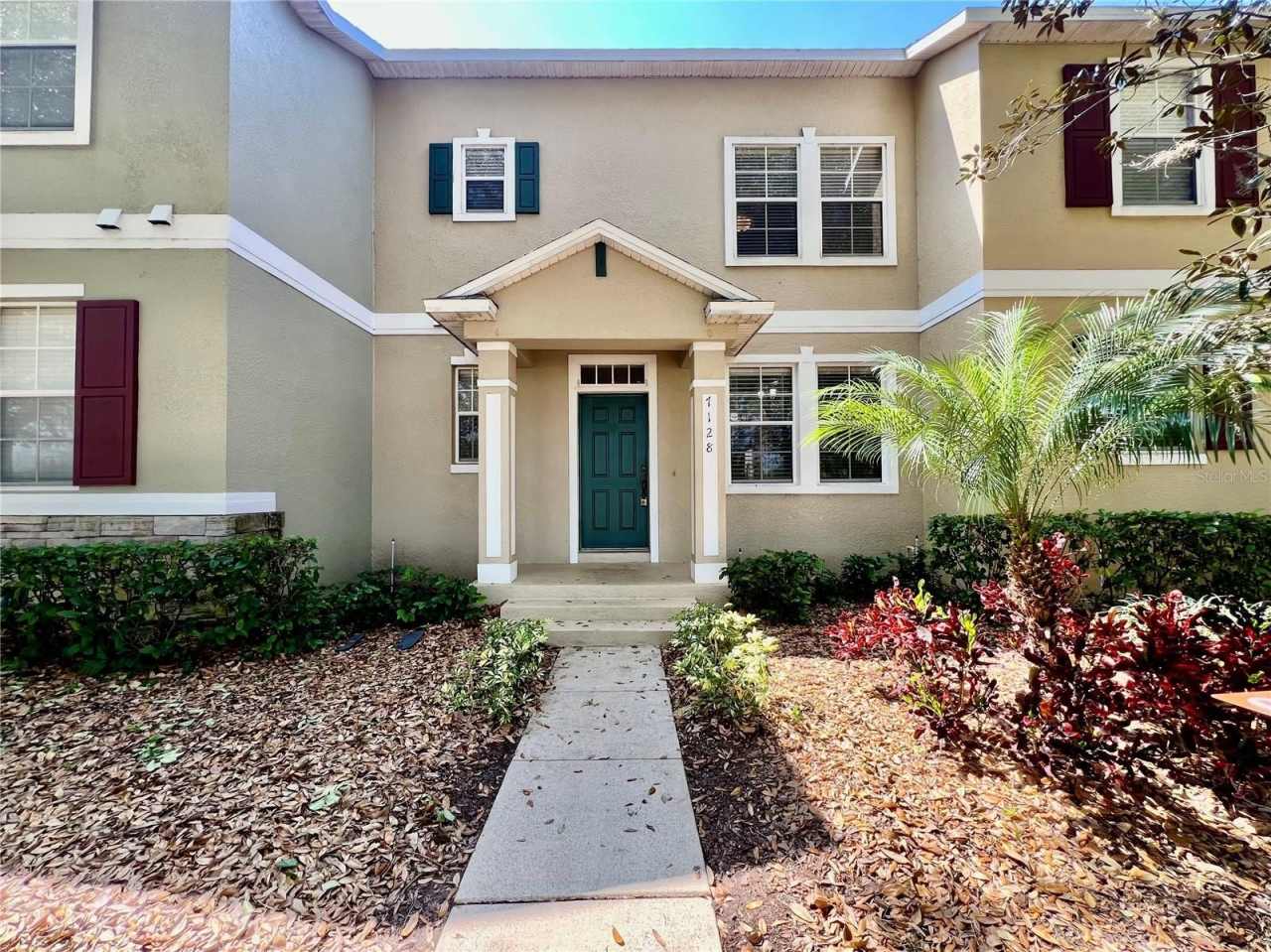 7128 FIVE OAKS DRIVE