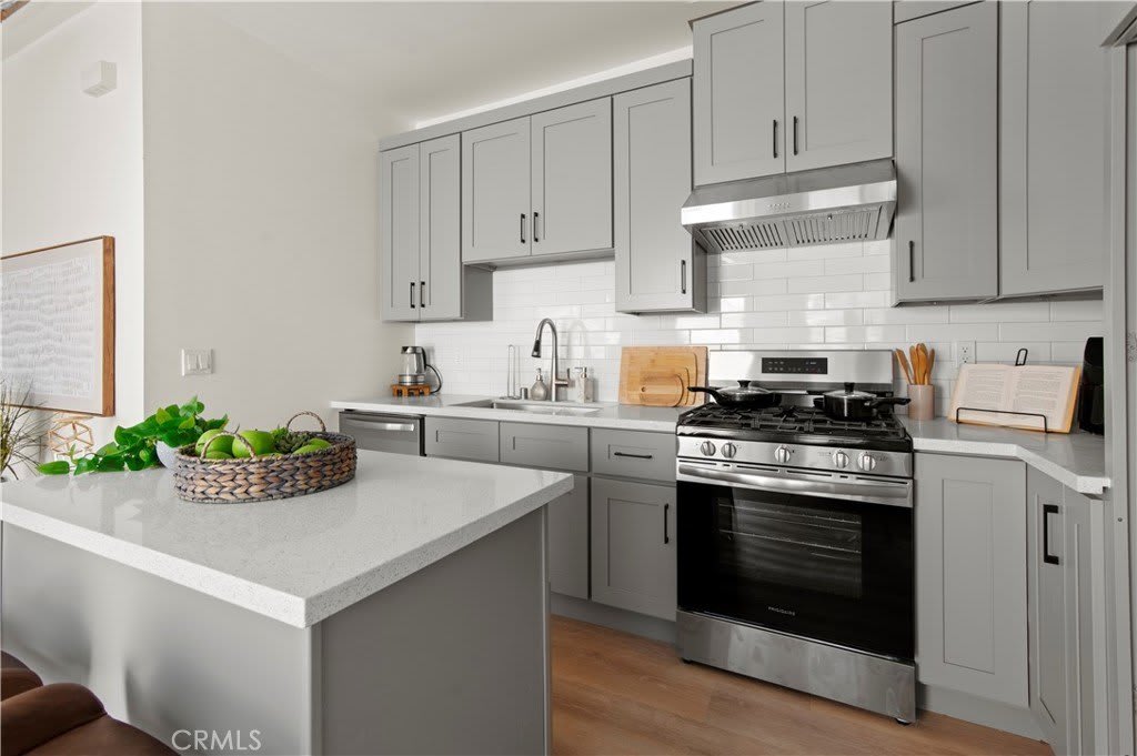 12142 Ditmore Avenue