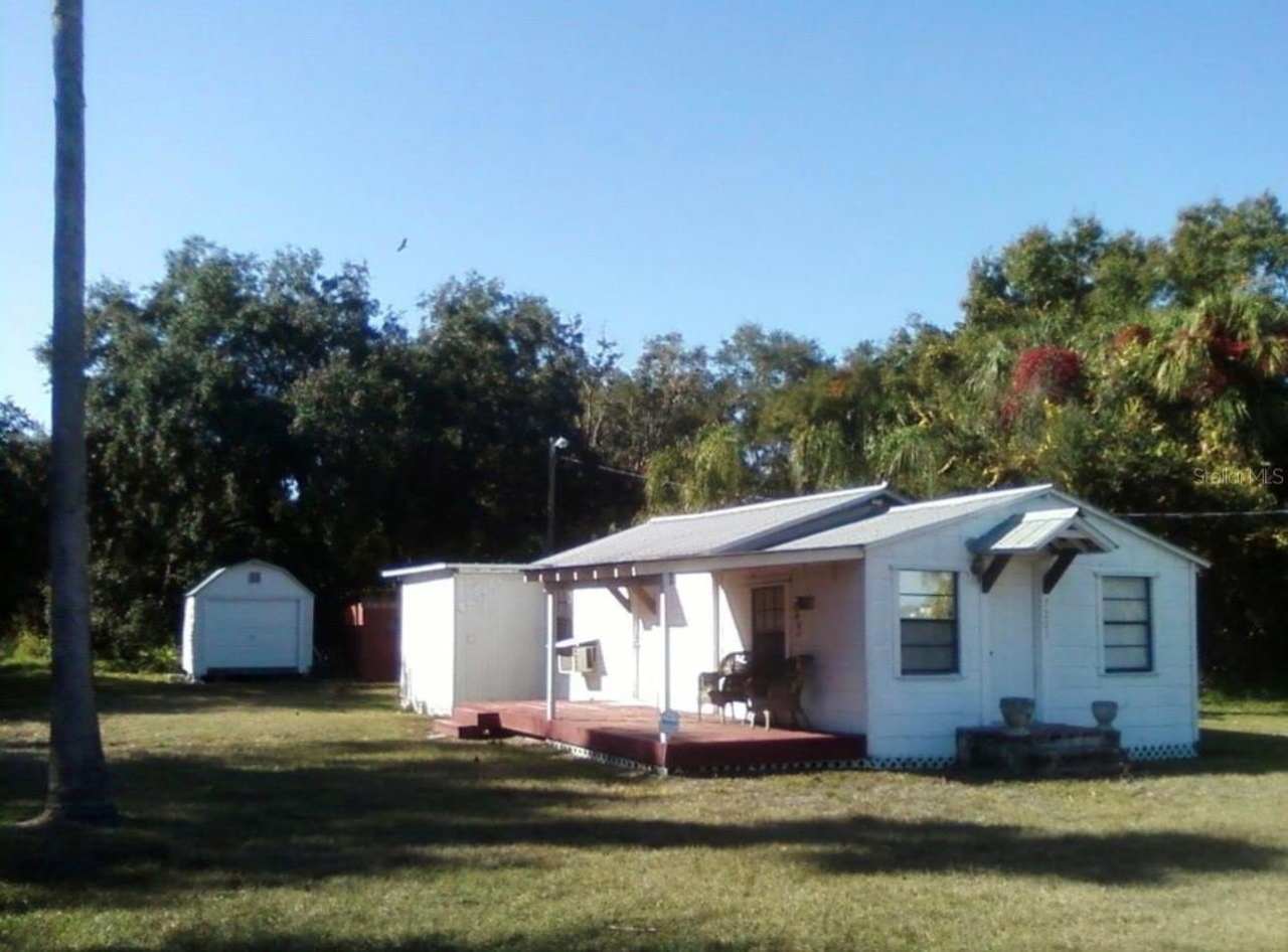 7205 S MANHATTAN AVENUE