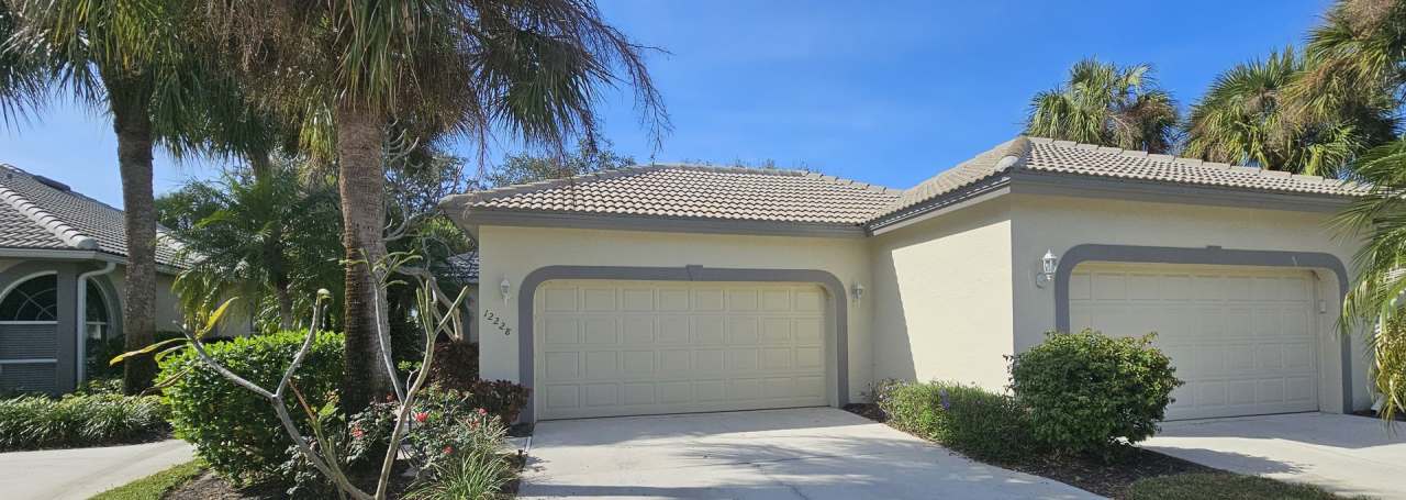 Coming Soon! 2 Bedroom + Den / 2 Bath Villa with Lake View