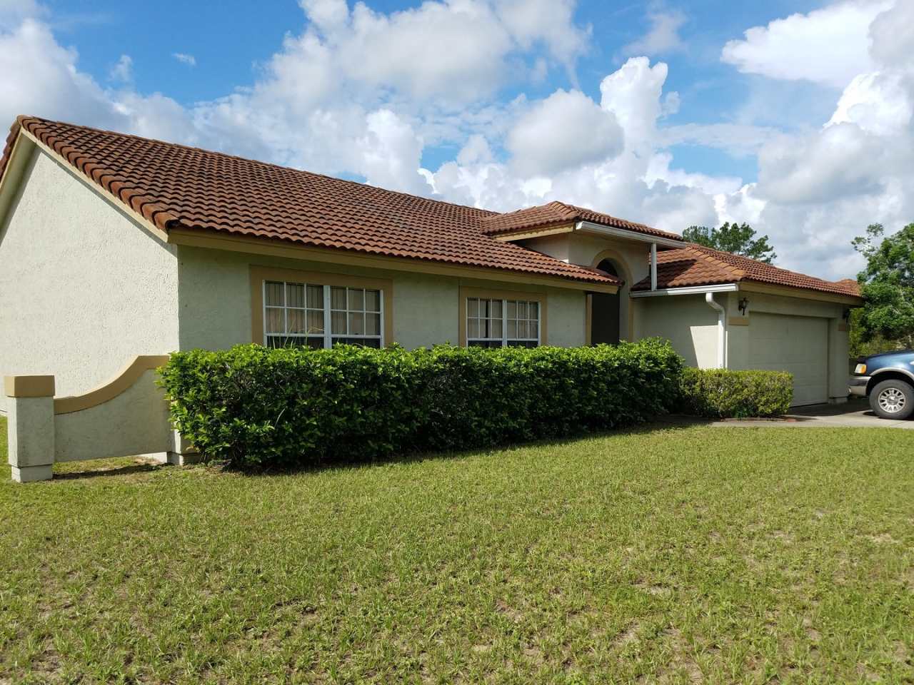 Newly Renovated 3/2 Home - Lake Joy/Magic Lake Communities