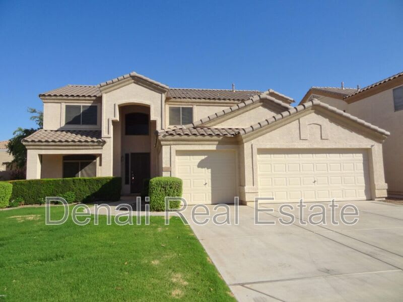 1122 W. Wildhorse Drive