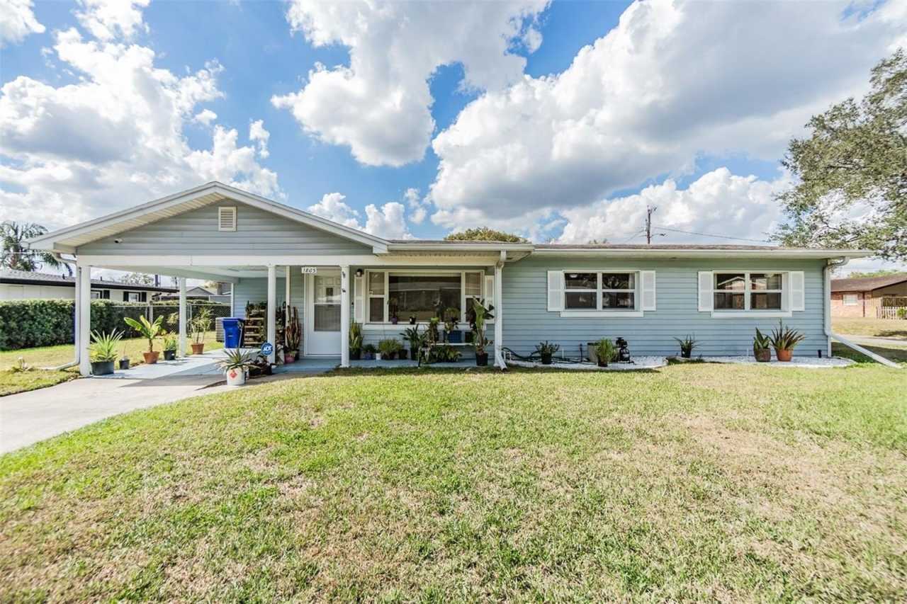 1803 FREDRICKSBURG AVENUE