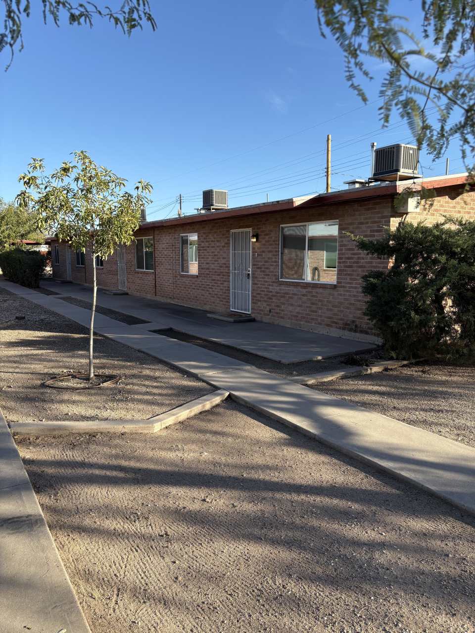 203 East Glenn Street