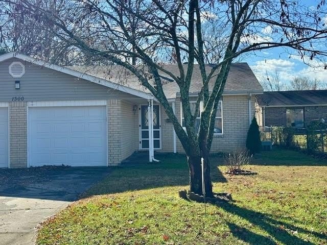 1300  W Rolling Oaks  DR Unit #B