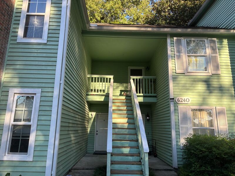 6241 Rolling Fork Rd