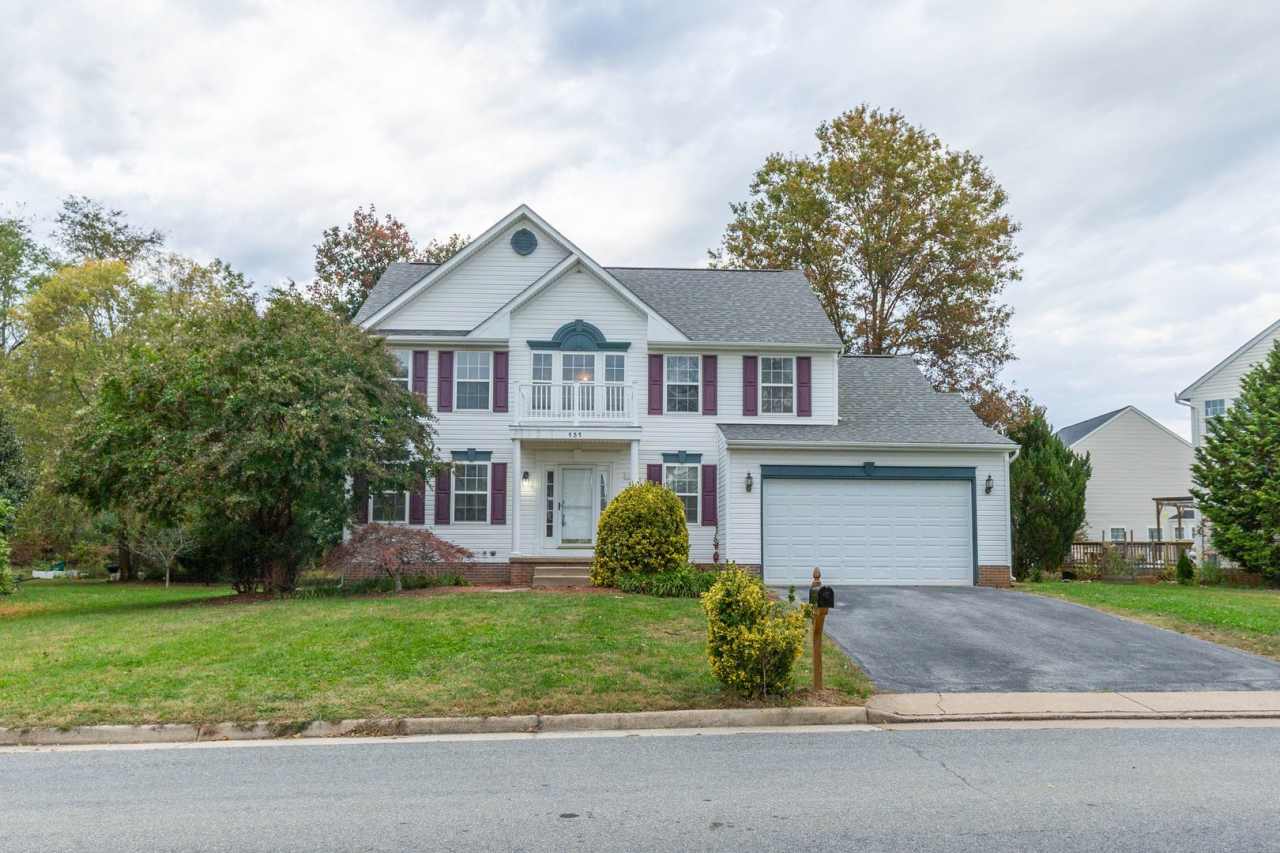 4 bed, 2.5 bath Single Family Home in Charles Town's Locust Hill Community