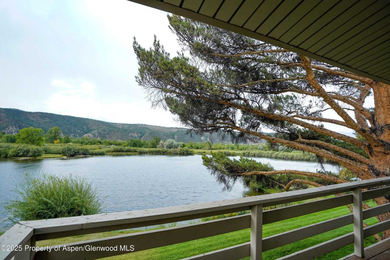 14913 Highway 82 unit: 113