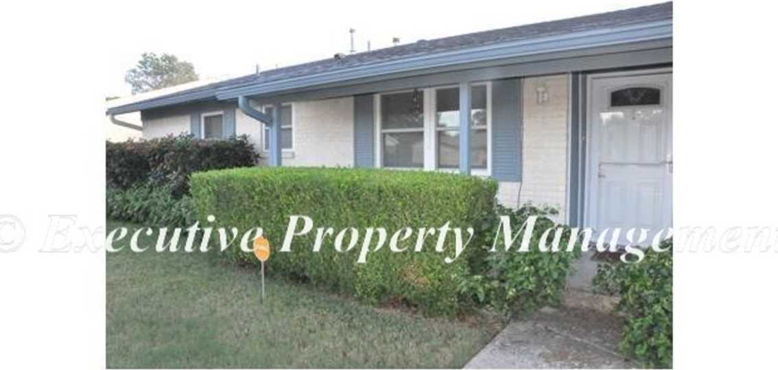 908 Deorsam Copperas Cove, TX 76522 *Lawn Care Included Year Round*