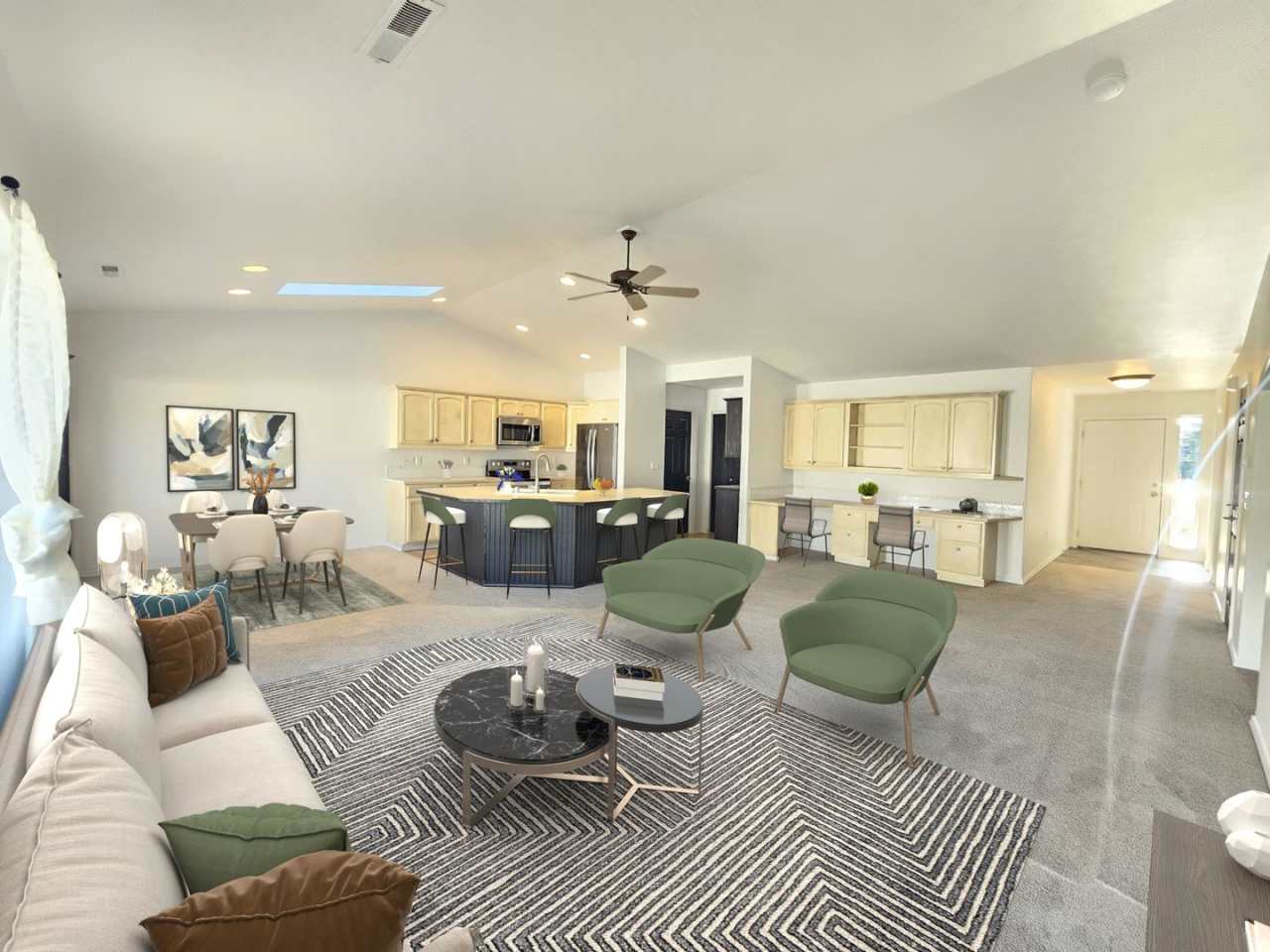 $1,995 - 2 Bed / 2 Bath Beautiful House in North Spokane with Oversized Garage