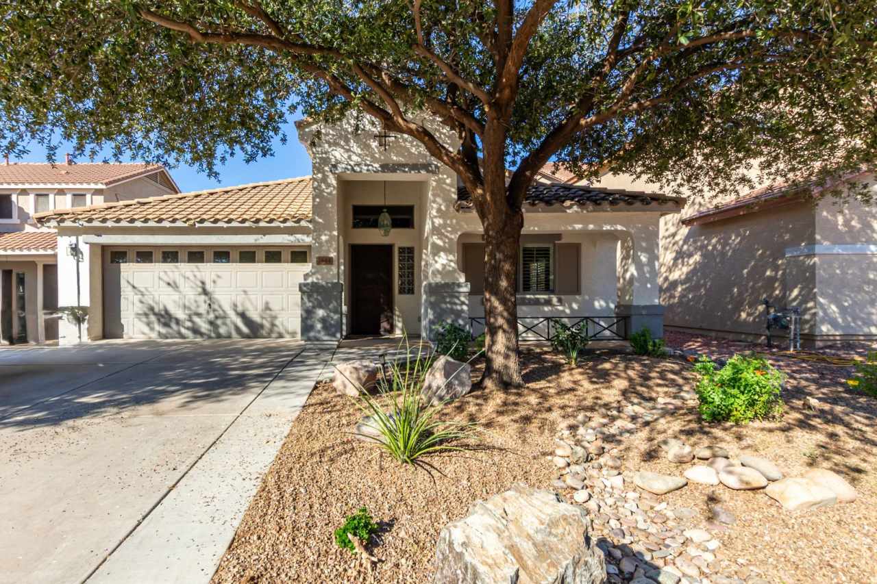 Stunning Home in Pecan Creek - We Offer Security Deposit Alternatives